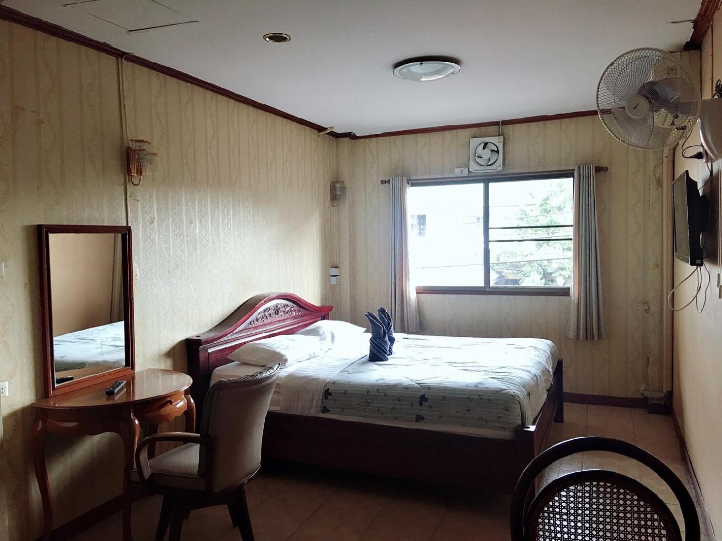 S.K. House 1 Hotel Chiang Mai Room photo