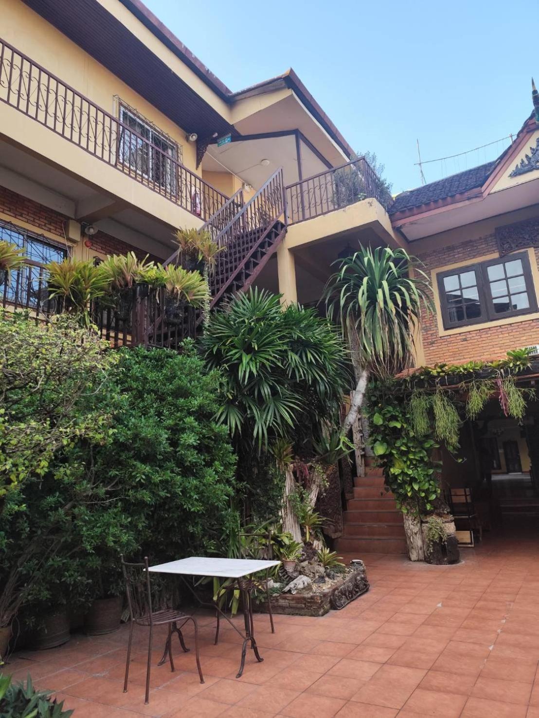 S.K. House 1 Hotel Chiang Mai Exterior photo